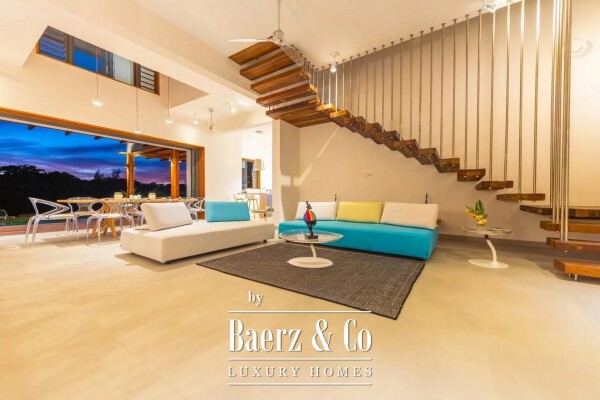 photo 3 DIRECT SEA ACCESS - PRESTIGIOUS MARINA