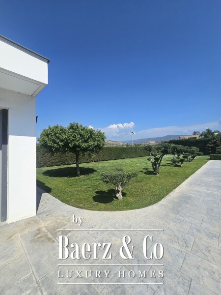 photo 7 330 sq.m. Designer Villa on 2,200 sq.m. Plot with Privacy, Views & Investment Appeal