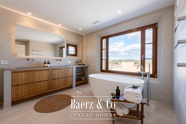 photo 18 Es Garrover, luxury mediterranean villa in the Sòl Roig estate in Campos, Mallorca